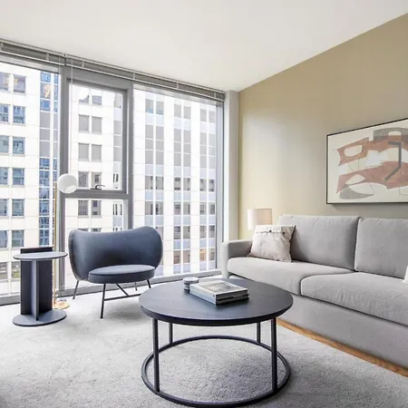 Loop 1br W Gym Pool Lounge 1 Block From L Chi-699 * Chicago