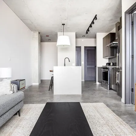 W Loop 1br W Pool Gym Nr Restaurant Row Chi-297