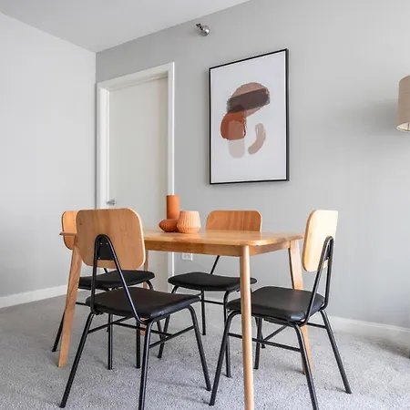 Apartment Loop 1br W Gym Pool Lounge 1 Block From L Chi-699
