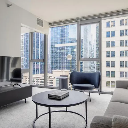 Loop 1br W Gym Pool Lounge 1 Block From L Chi-699 Chicago