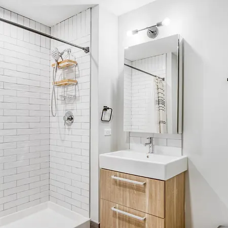 Loop 1br W Gym Wd Pool Nr Millennium Park Chi-509 *