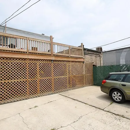 Large Open Space In The Heart Of The Northside Chicago
