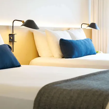 Ambassador Chicago, Part Of Jdv By Hyatt Hotel 4*