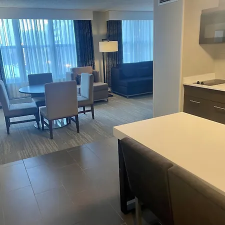 Hotel Hampton & Chicago-downtown 3*
