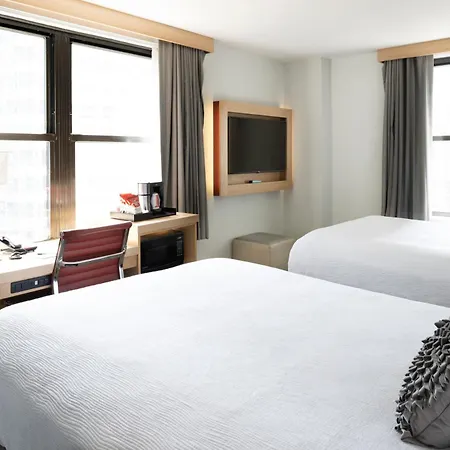 Saint Clair - Magnificent Mile 4* Chicago