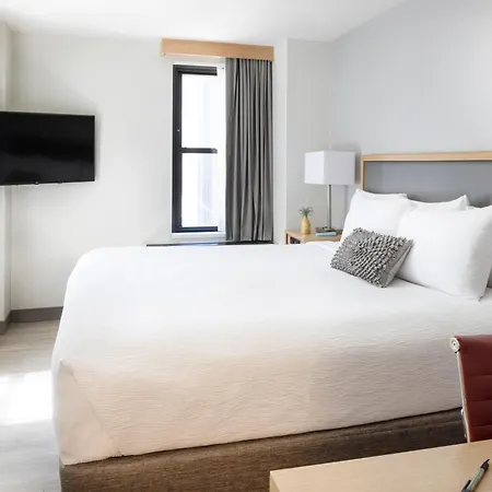 Saint Clair - Magnificent Mile