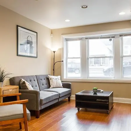 Apartment One In An Haven Chicago
