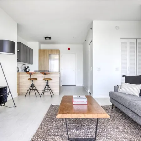 W Loop W Gym Pool Coworking Nr Uic Chi-438 Chicago