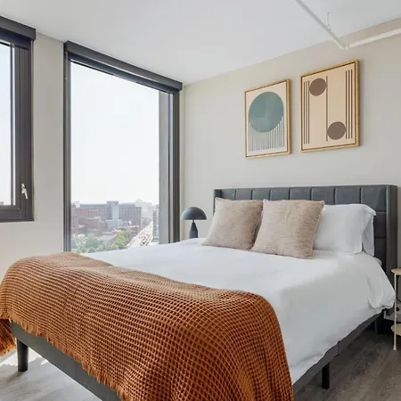 Medical District 3br W Gym Nr Hospitals Parks Chi-957 Apartment