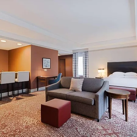 Hotel Hilton Garden Downtown/magnificent Mile