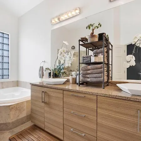 Holiday home Cozy + In W/ Sauna Viii Chicago