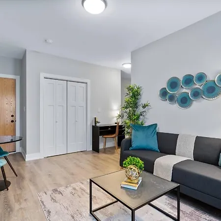 Apartment Charming 1-Bedroom Apt With A Homey Feel - Brompton 58-60 Rep *