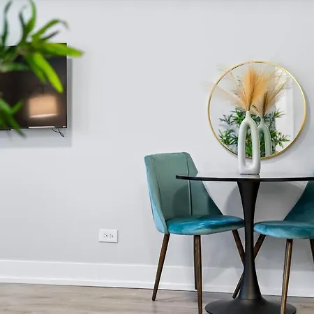 Charming 1-Bedroom Apt With A Homey Feel - Brompton 58-60 Rep Apartment *