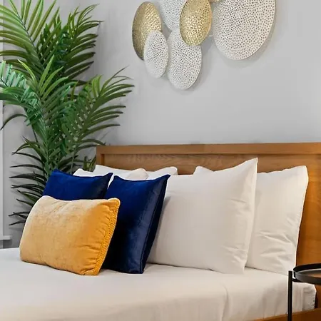 Apartment Stylish And Functional Studio Apartment - Brompton 61-66 Rep Chicago