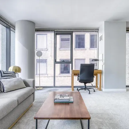 Loop 1br W Pool Dog Run Nr Riverwalk Chi-595