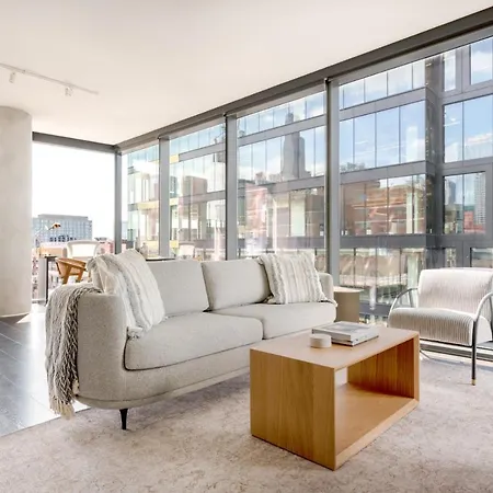 West Loop 2br W Wd Gym Lounge Nr L Chi-779 Apartment