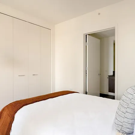 West Loop 2br W Wd Gym Lounge Nr L Chi-779 *