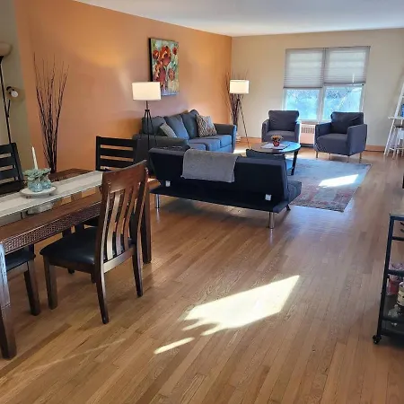 Apartment Great Getaway 2 Bedrooms Sleeps 1 To 4 *