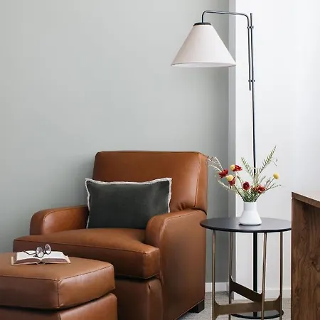 The Study At The Of 4* Chicago