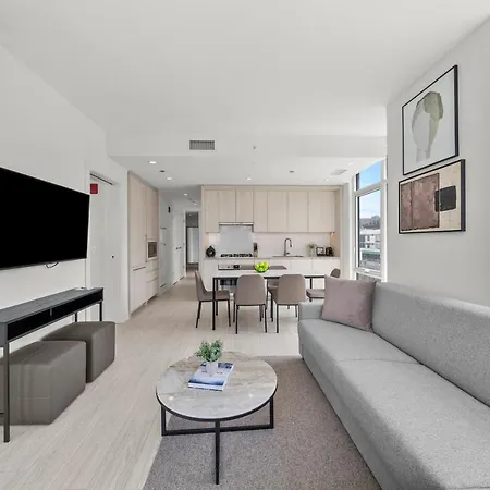 Level - Fulton Market 5*
