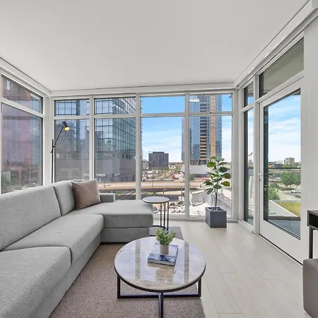 Hotel Level - Fulton Market