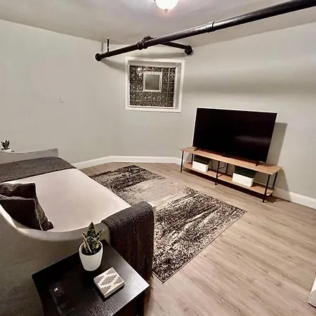Apartment 2br Modern Near Uchicago & *