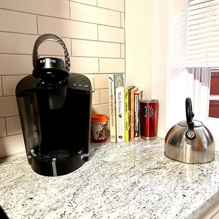 Modern Vintage 2br Walkable To Dining & Lakefront Apartment Chicago