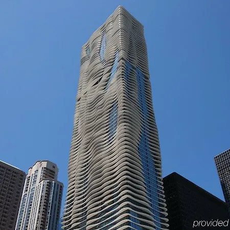 Radisson Blu Aqua Hotel, Hotel 4*