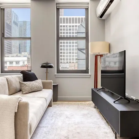 Loop 1br W Gym Roof Lounge Same Block As L Chi-669 *