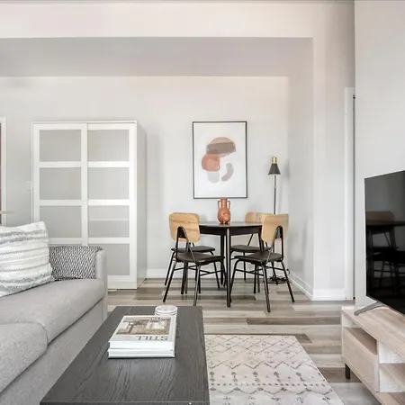 River West 3br Nr Blue Line I-90 Chi-785 * Chicago