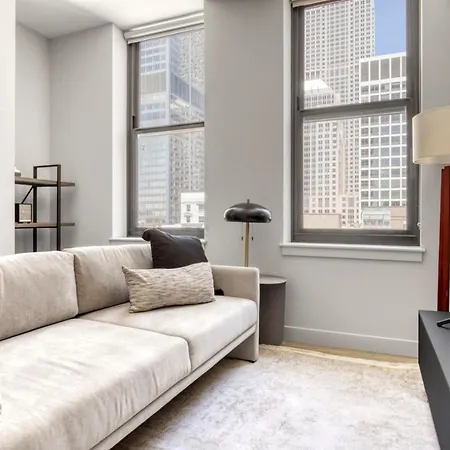 Loop 1br W Gym Roof Lounge Same Block As L Chi-669 Chicago