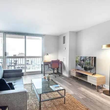 Gold Coast Convertible W Lounge Nr Oak St Chi-83 Chicago