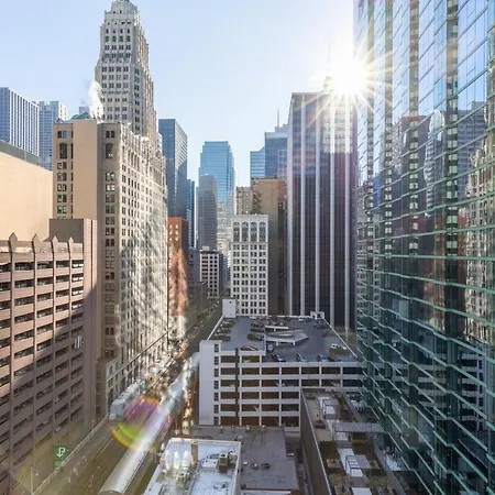 Loop 2br W Gym Pool Wd Nr Financial District Chi-208