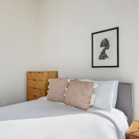 River West 2br W Rooftop Nr L Blue Line Chi-969 Chicago