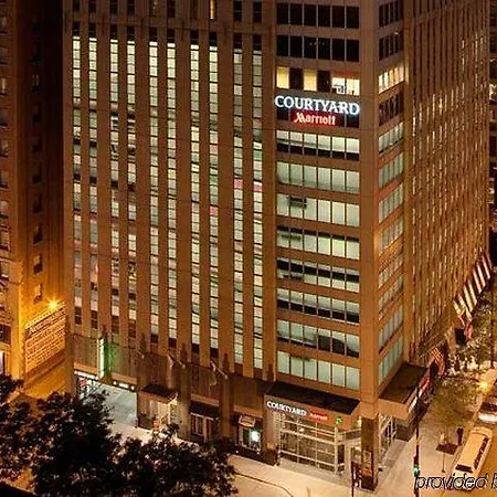 Courtyard Downtown/magnificent Mile Chicago