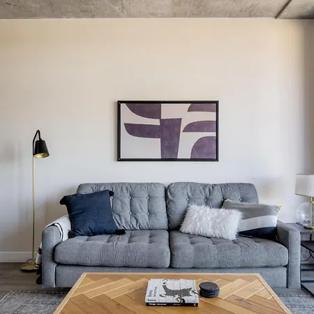 Lakeview 1br W Gym Grills Nr Lakefront Trail Chi-983 Apartment