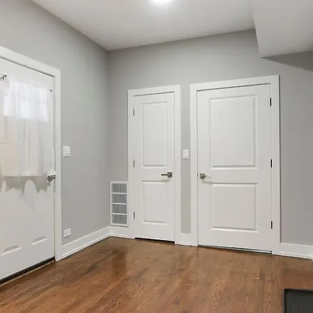 3br Spacious With In-unit Laundry - Kedzie 3f *
