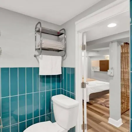Apartment Logan Square Monthly *