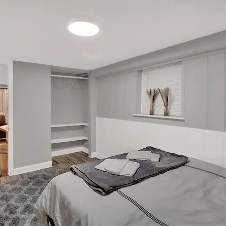 Logan Square Monthly Apartment Chicago