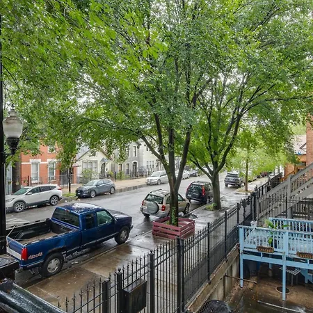 Pet-friendly Getaway With Free Parking! Apartment