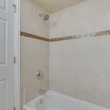 Pet-friendly Getaway With Free Parking! Apartment