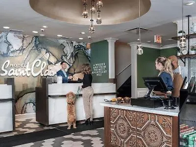 Saint Clair - Magnificent Mile Hotel