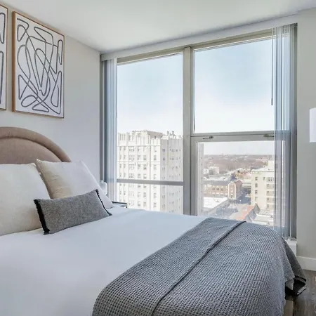 Edgewater 1Br W Gym Deck Lounge Nr L Chi-921 * Chicago