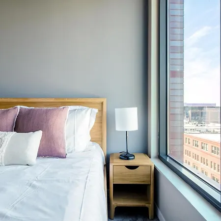 Apartment W Loop 1br W Pool Gym Nr Restaurant Row Chi-294 *