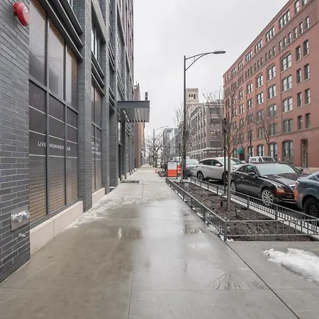 W Loop 1br W Pool Gym Nr Restaurant Row Chi-294 Apartment *