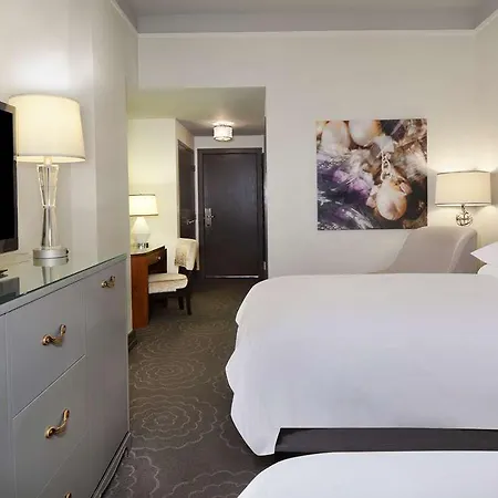 Hotel Silversmith And Chicago