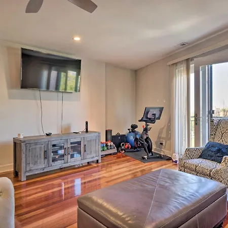Near Beaches, Parks And Downtown! Chicago
