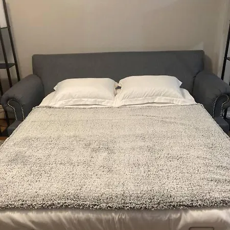 Spacious 2-bedroom Open-concept * Chicago