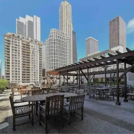 Luxurious Haven In The Heart Of Chicago! 32 Day+ Chicago