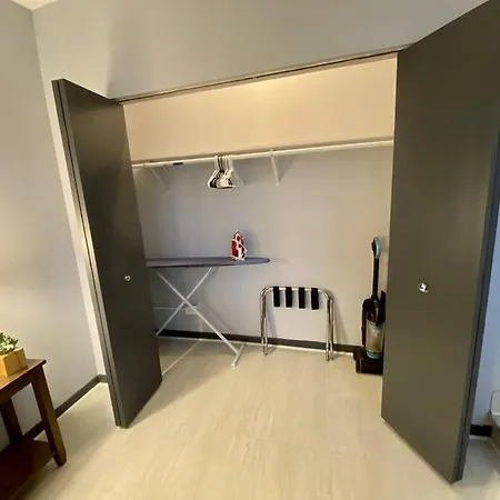 Apartment Discover North Side From Modern Chicago